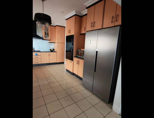 4 BEDROOM PROPERTY TO RENT IN PARKSIDE